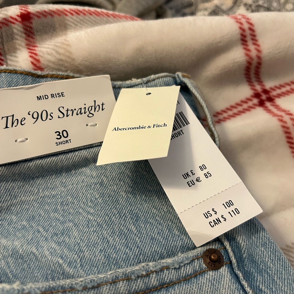 Women's Light Blue Distressed Jeans ABERCROMBIE AND FITCH - Picture 4 of 5